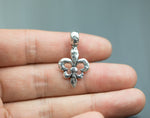 9 Fleur de Lis Pewter Charms 20x16mm 1456-15398