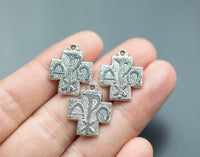 6 Pretty Cross Crosses Pendant Pewter Charms 15mm 1455-1116