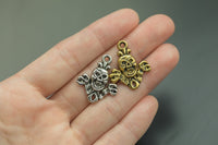 10 Skull Charm Connector Charms 22x27mm 335-1190