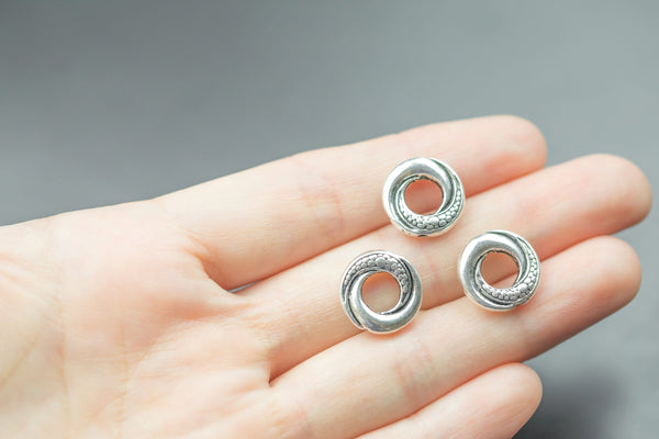 6 Hollow Donut Style PEWTER BEADS 14mm 721-9946