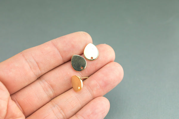 Teardrop-Earring stud- High Quality Gold or Gunmetal Plating- Perfect for Gluing-Non Tarnish-4 Pieces Per Order- 10x12mm