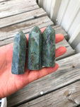 1 Pc NATURAL Standing Labradorite Point---Perfect for Decoration!--- Average size 3 inches