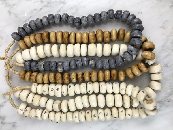 40 Polished Kenya White Bone Beads: Jumbo Bone Beads Round Shaped Beads Kenya Bone Beads Big Bone Beads Beaded Wall Hanging Decorative Beads