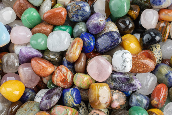 Premium One Pound Crystal Crystals Medium Tumbled Stones Beautiful Mix Chakra Stones Natural Carnelian Rose Quartz Green Aventurine - 1 lb