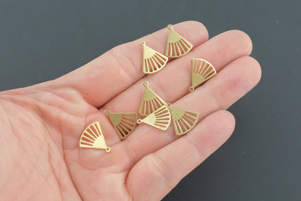 Brass earrings-Earring copper accessories-Earring pendant-Brass earring charms-Earring connector-Brass jewelry-Fan shape earrings- 16mm