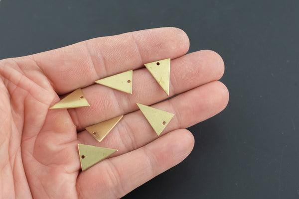 Brass earrings-Earring copper accessories-Earring pendant-Brass earring charms-Earring connector-Brass jewelry-Triangle shape- 13x18mm