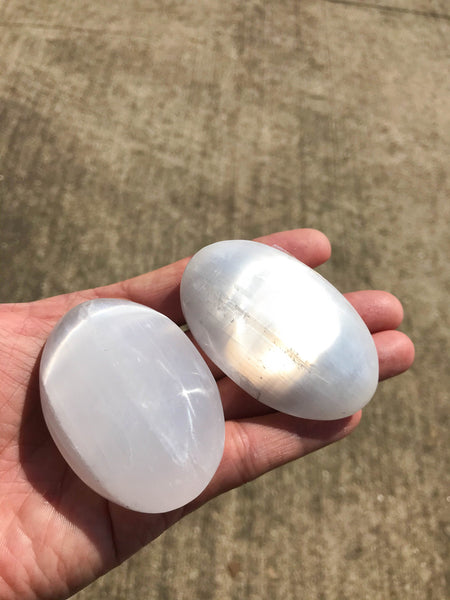 1 piece Natural Selenite---Perfect for Decoration!---Puffy Oval- Average size 2.5 inches